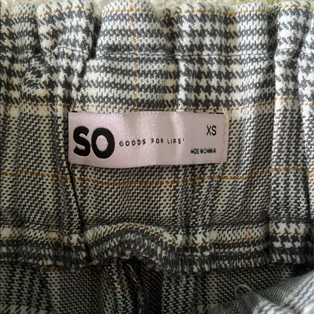 Gray Plaid High-Waisted Pants - Picture 6 of 7